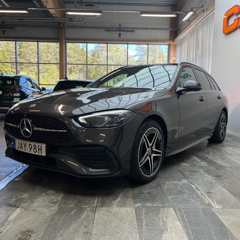 Bild 5 av Mercedes-Benz C 300 T de 4MATIC 4M AMG Line Advanced Burmester Carplay