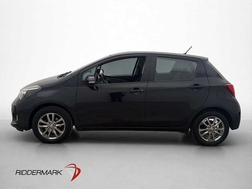 Bild 4 av Toyota Yaris 1.33 Dual VVT-i Active Kamera BT Farthållare