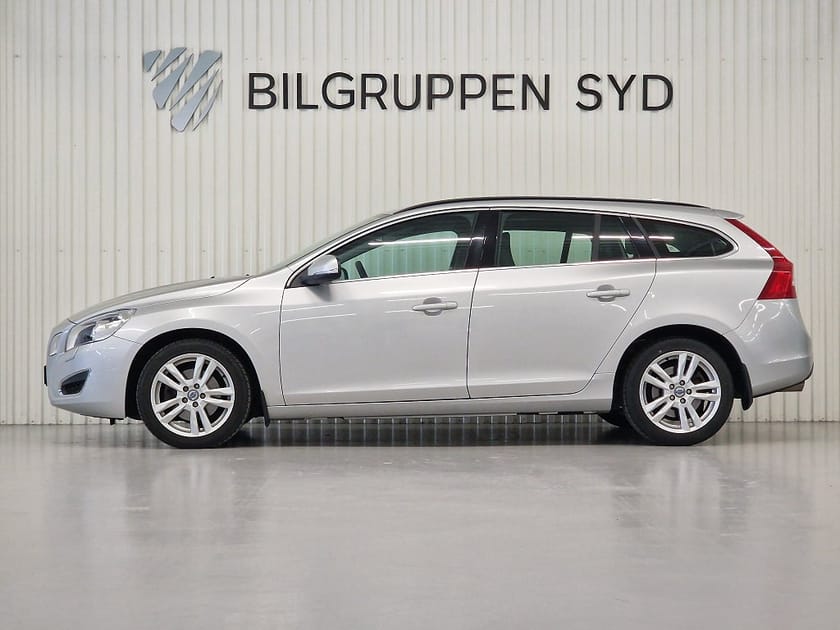 Bild 5 av Volvo V60 D4 Momentum Business Edition Pro|Värmare|