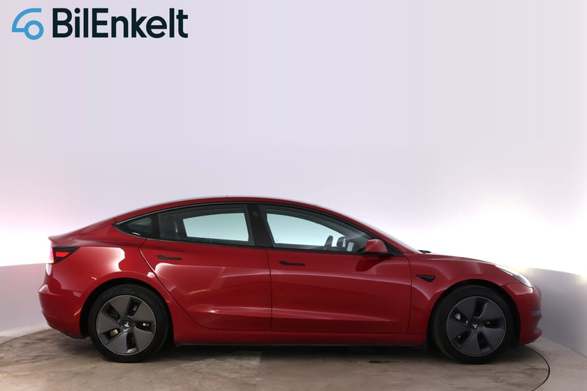 Bild 2 av Tesla Model 3 Long Range AWD Premium Pano Drag