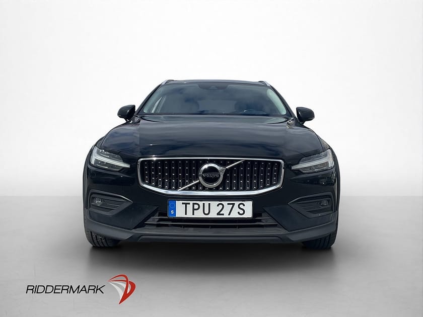 Bild 2 av Volvo V60 Cross Country D4 AWD Carplay Kamera Värmare Navi