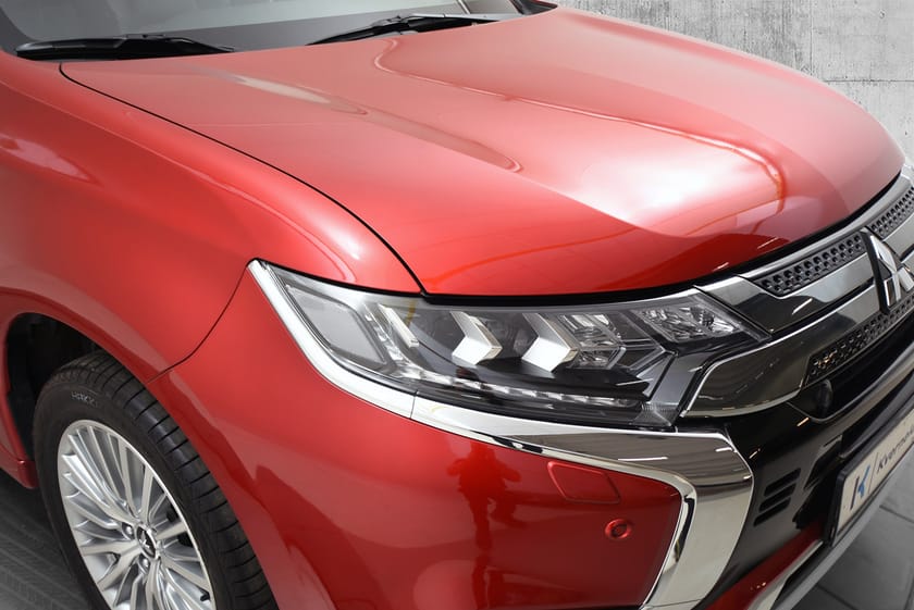 Bilde 3 av Mitsubishi Outlander PHEV 224 HK/Instyle plus/Skinn/360 g.k./SE KM!!!