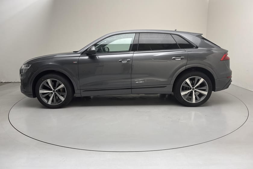 Bild 2 av Audi Q8 50 TDI quattro (286hk) S line Dragkrok