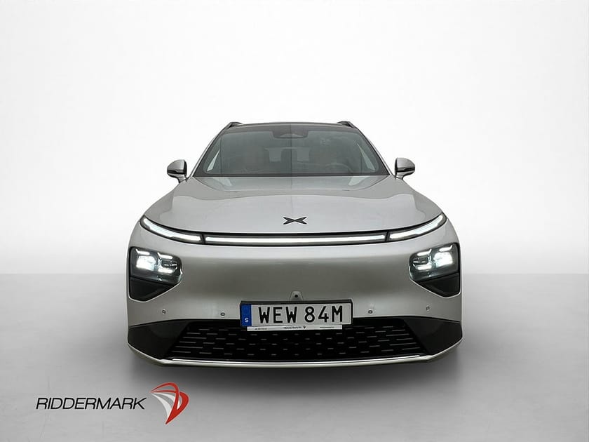 Bild 2 av XPENG G9 Performance AWD Pano Dynaudio Skinn Drag Luft MOMS