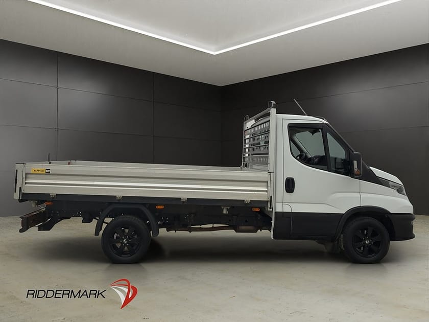Bild 5 av Iveco Daily 35-160 Chassi Cab 2.3 TIPPFLAK DRAGKROK Farthållare 3-Sits Moms