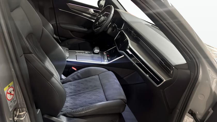 Bild 3 av Audi RS 6 Avant Performance 