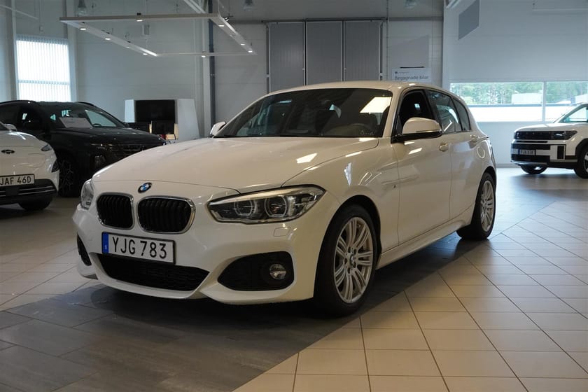 Bild 2 av BMW 118d M-Sport LED PDC Aut Drag 150hk