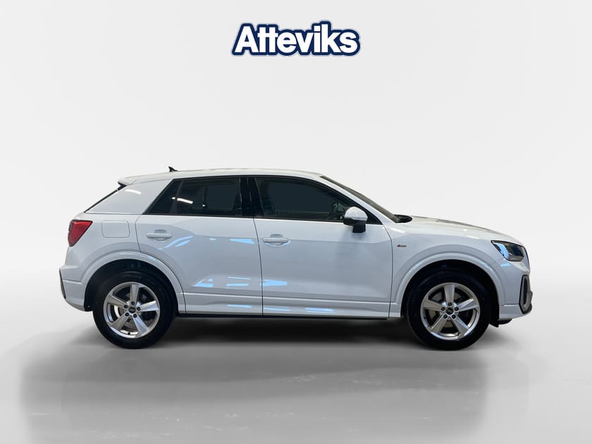Bild 2 av Audi Q2 40 TFSI quattro S Tronic 190hk *Teknikpaket*
