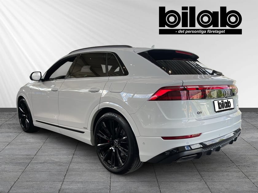 Bild 3 av Audi Q8 60 TFSI e quattro e-hybrid 490hk Selection
