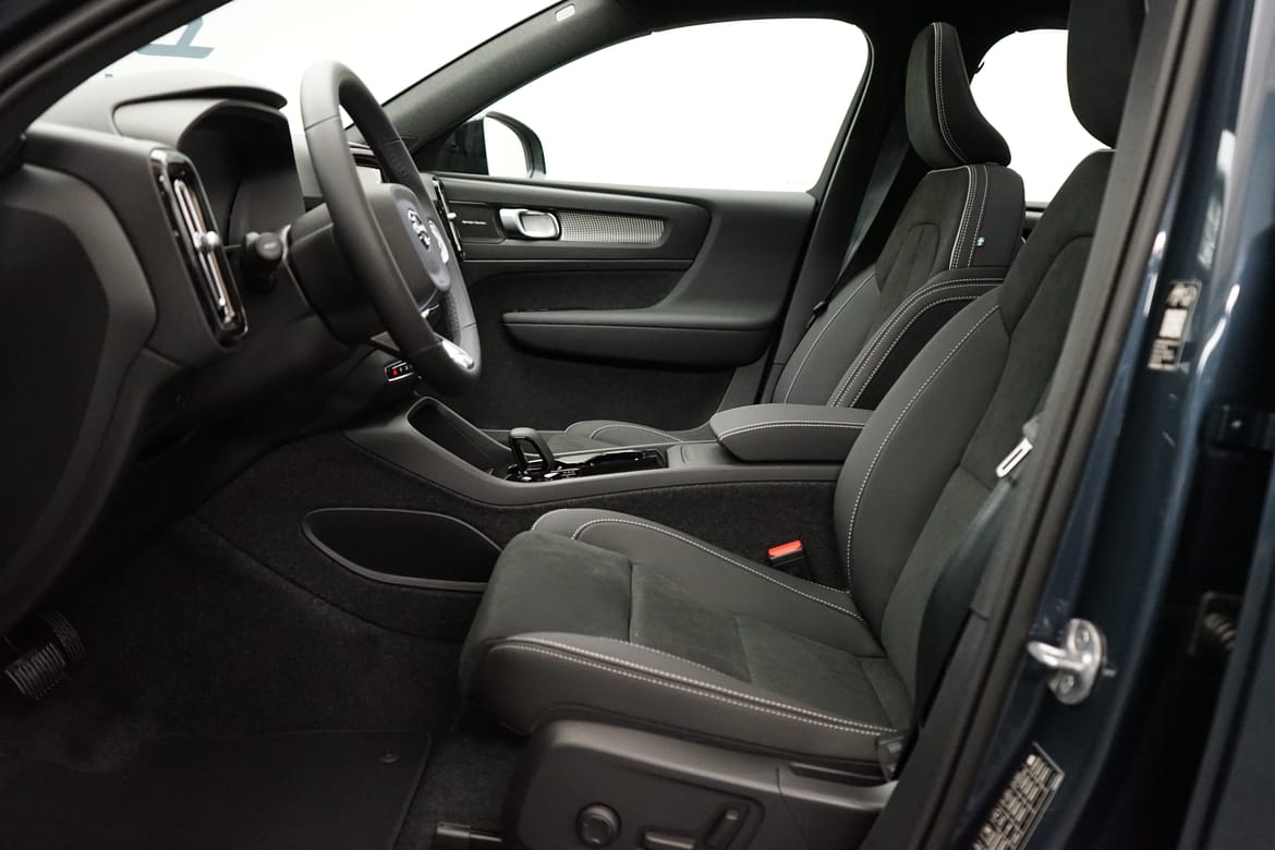 Bild 4 av 6 på bilen
