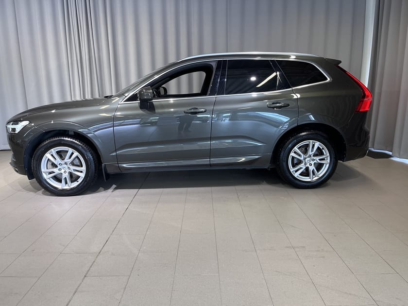 Bild 2 av Volvo XC60 D4 AWD Mom Adv SE 190hk Automat