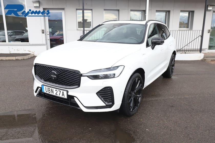 Bild 1 av Volvo XC60 T6 Plus Black Nordic Edition