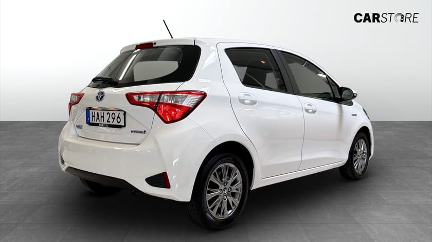 Bild 2 av Toyota Yaris Hybrid e-CVT Active / Kamera / Farthållare