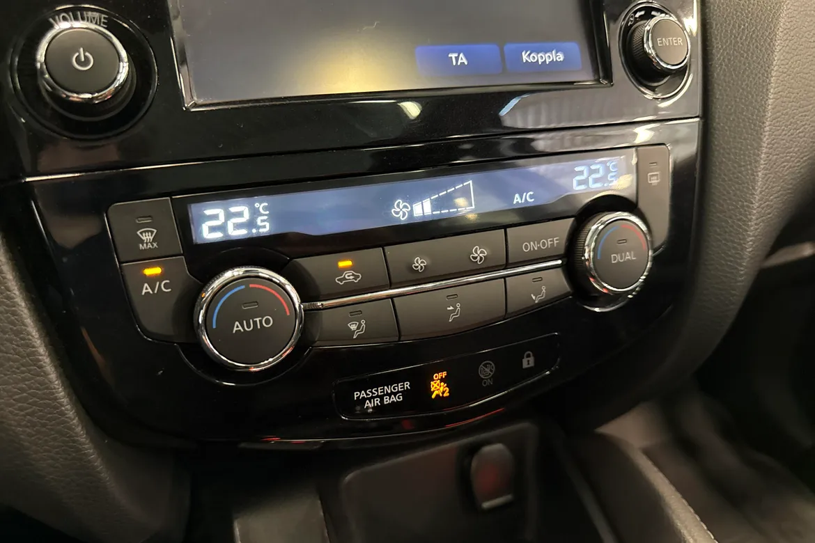 picture of a car