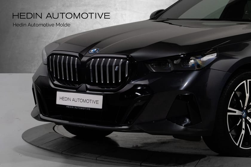 Bilde 1 av BMW i5 xDrive40 Touring