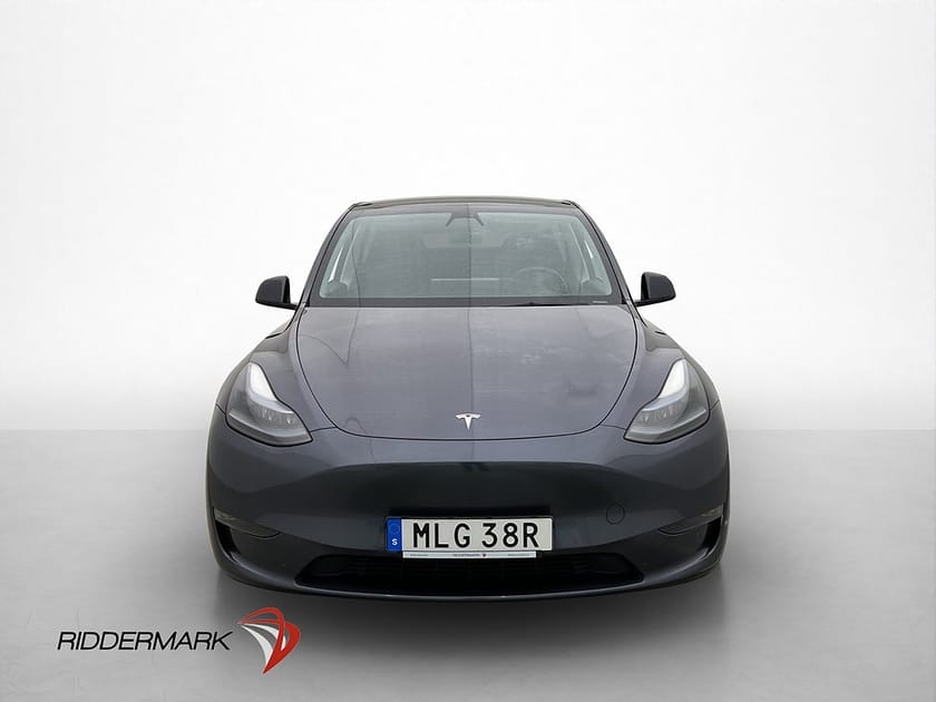 Bild 3 av Tesla Model Y Long Range AWD Drag AP Pano Svensksåld MOMS