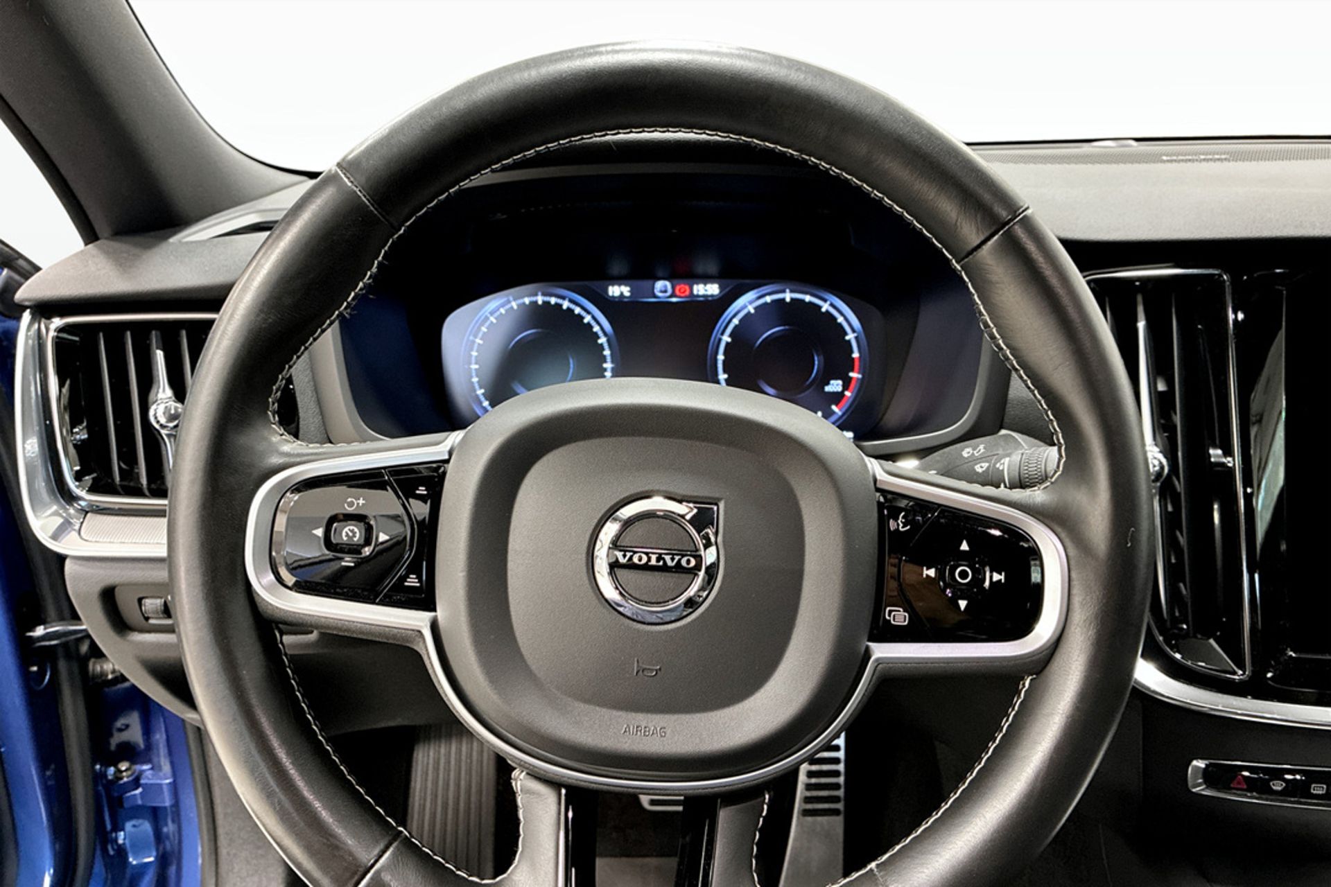 Volvo S60 B5 2021, bild 7/10