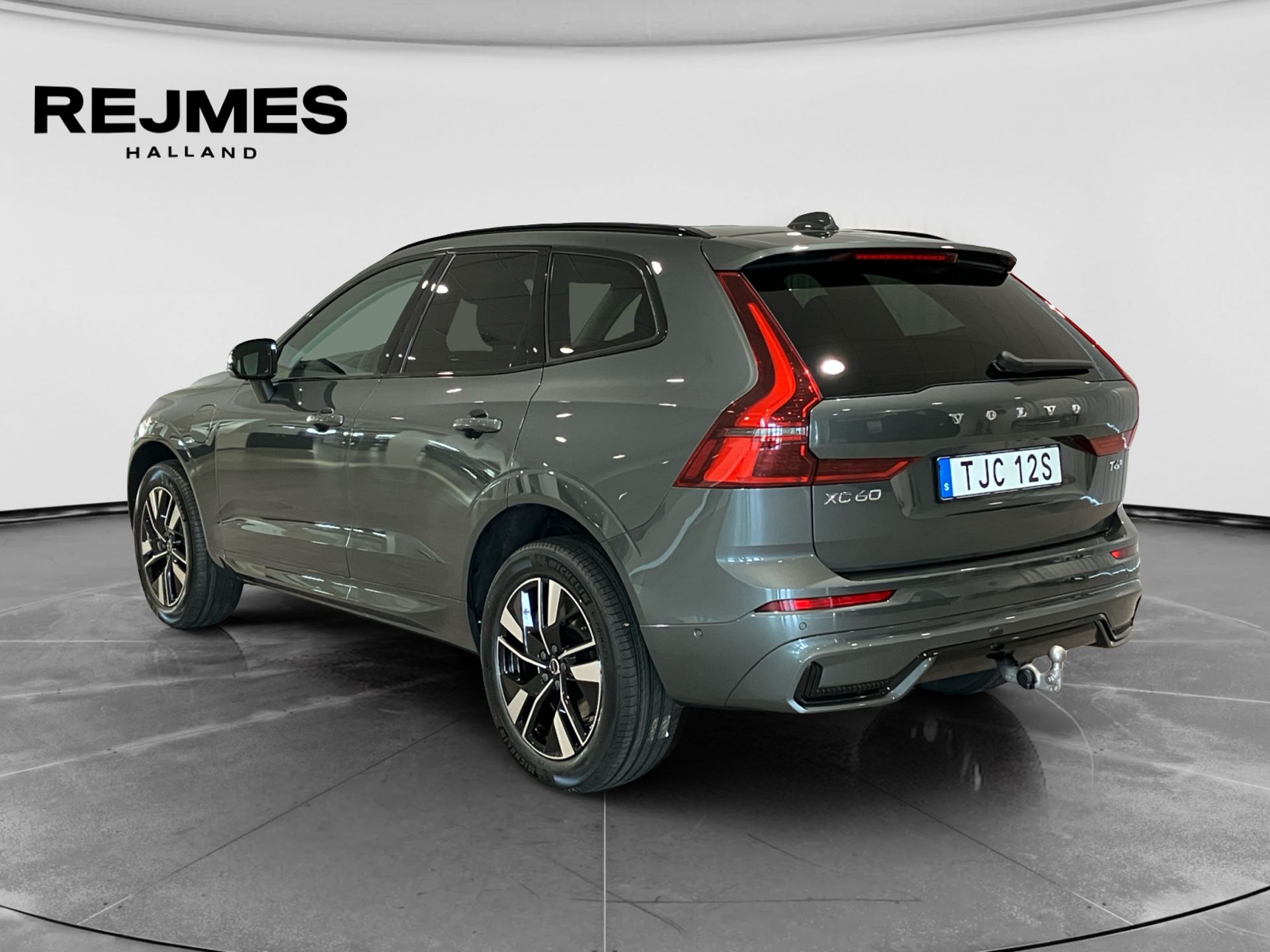 Volvo XC60 T6 Plug-In Hybrid AWD 2027, bild 2/10