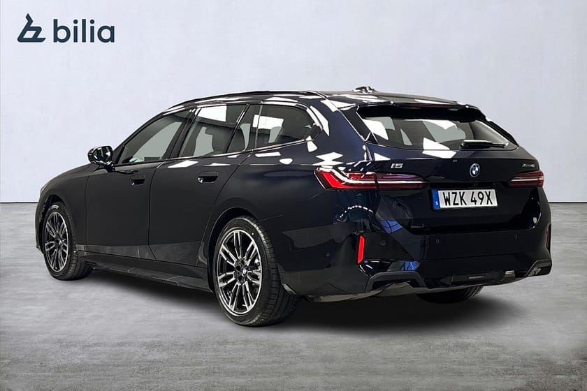 Bild 5 av BMW i5 xDrive40 Touring Touring/M Sport/Drag/Rattvärme/Harman Kardon