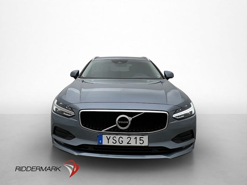 Bild 2 av Volvo V90 D4 Momentum Kamera Carplay VOC Värmare 190hk