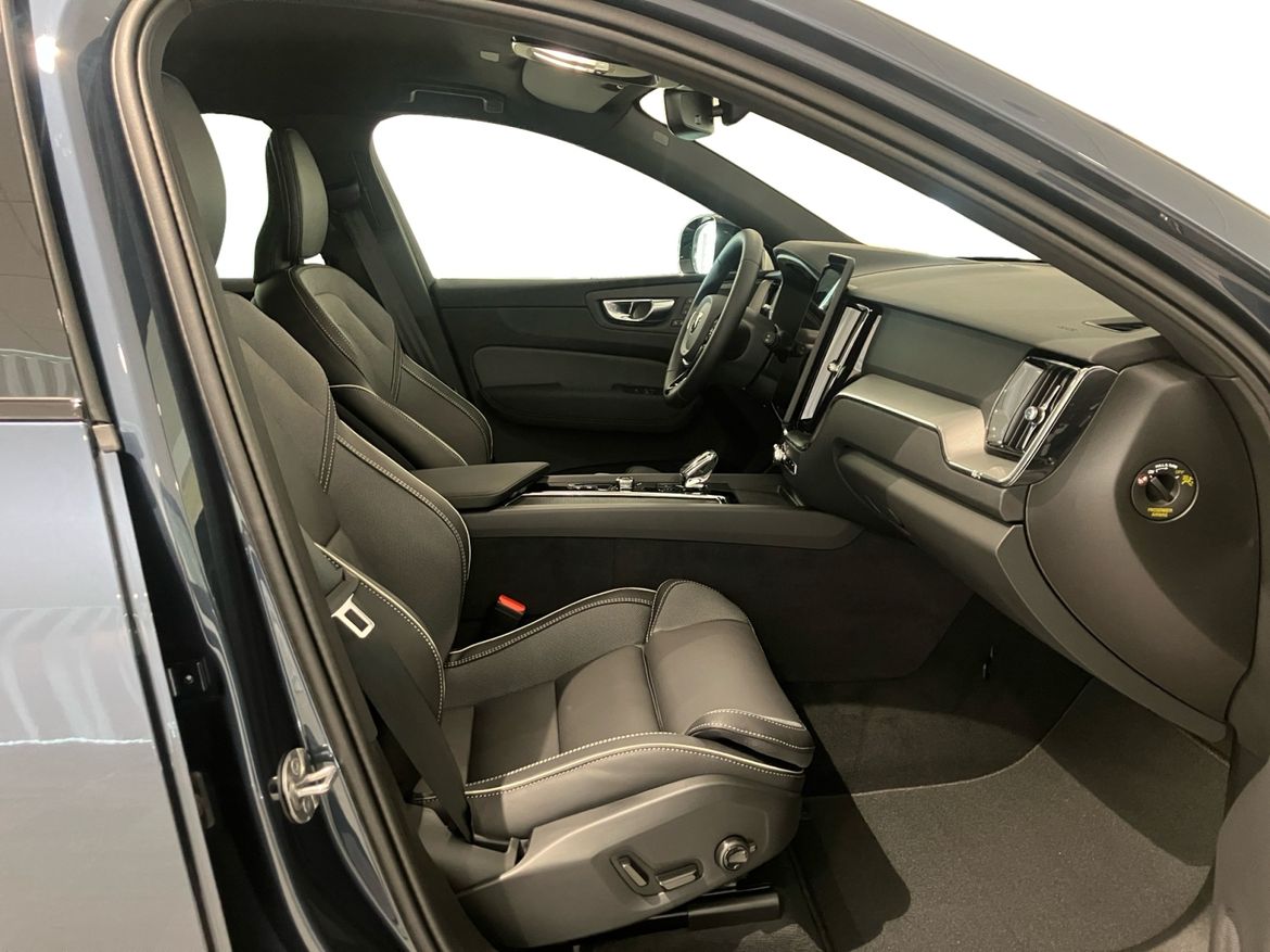 Bild 4 av 6 på bilen