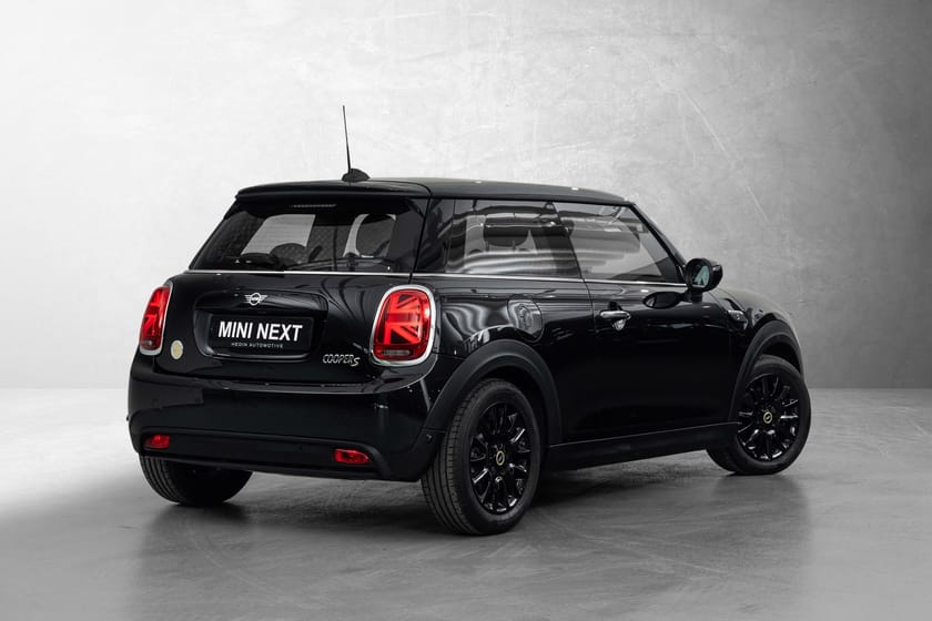 Bilde 3 av MINI Cooper SE Essential 3-d