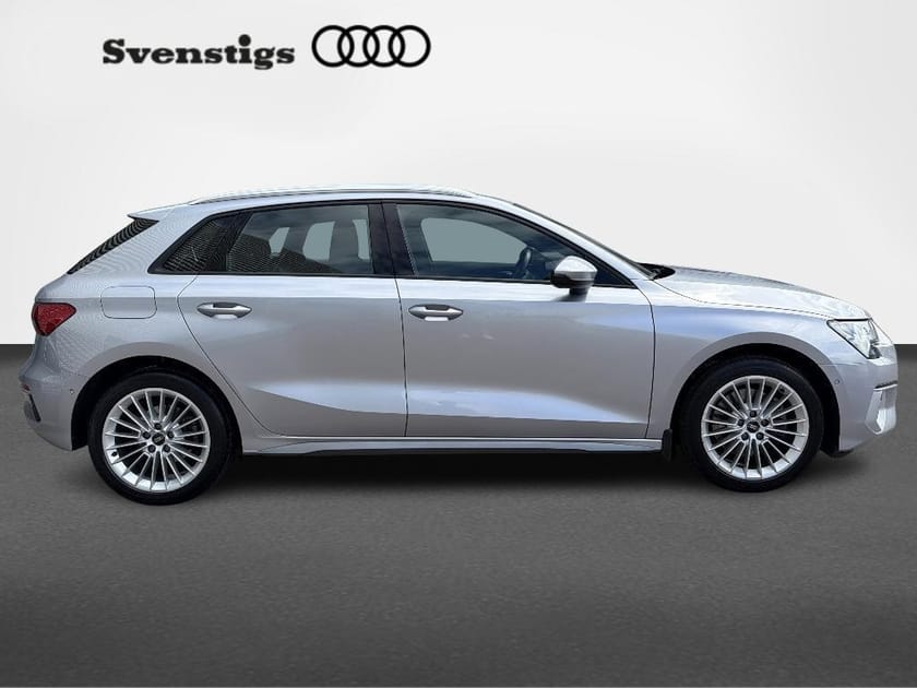 Bild 3 av Audi A3 Sportback 35 TFSI PROLINE ADVANCED 150 HK