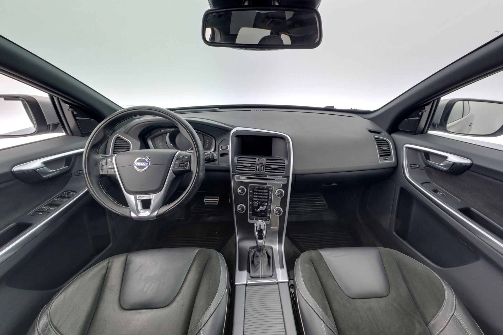Volvo XC60 D4 AWD Classic R-Design 2017, bild 7/10