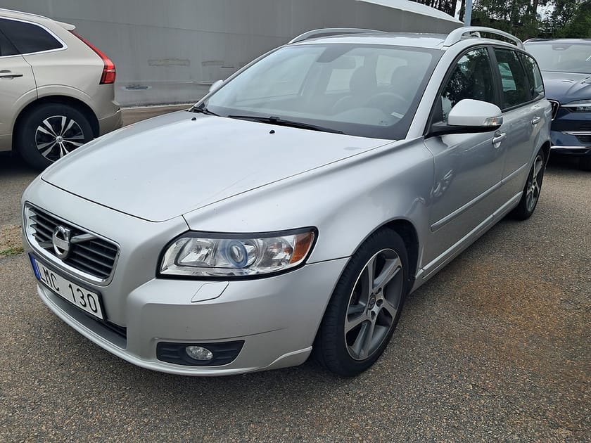 Bild 1 av Volvo V50 D2 114HK Classic Momentum