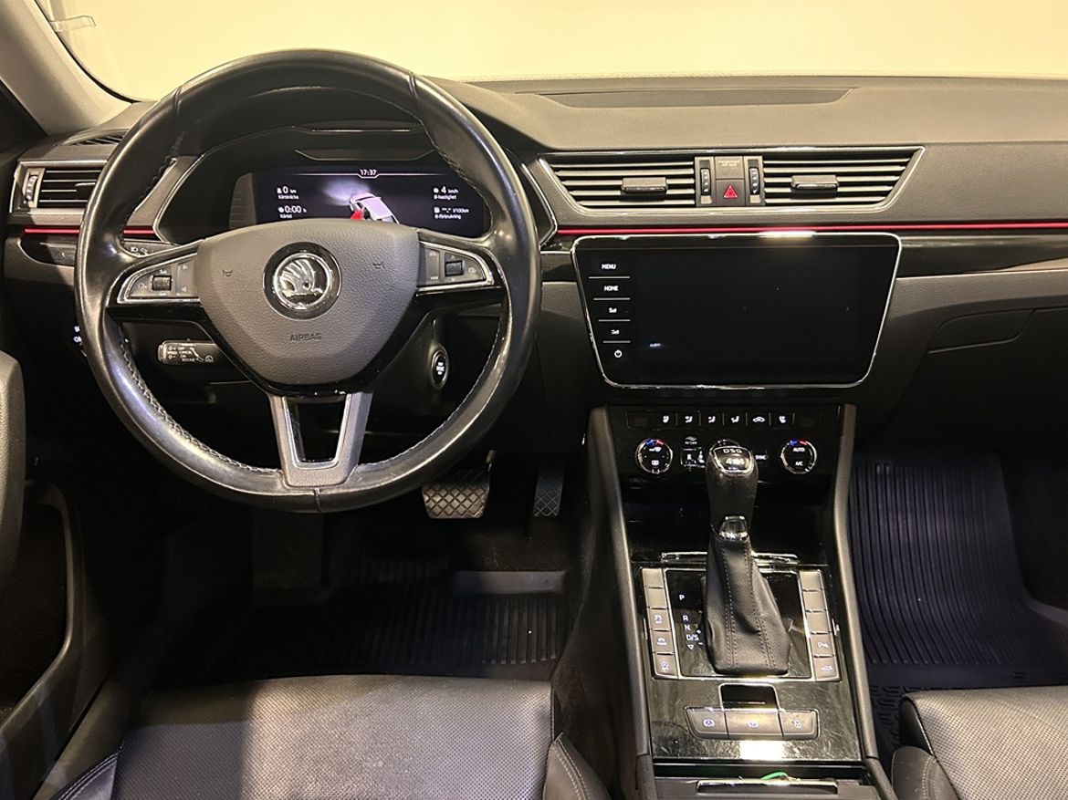 Škoda Škoda Superb Kombi — bild 11