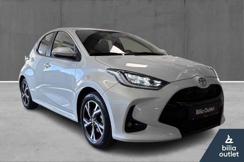 Bilde 1 av Toyota Yaris Hybrid 115 Adap.cruise, R.kamera, Keyless, LED