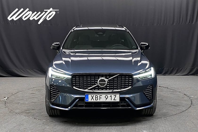 Bild 2 av Volvo XC60 Recharge T8 AWD 392HK R-Design /Pano /H/K /360