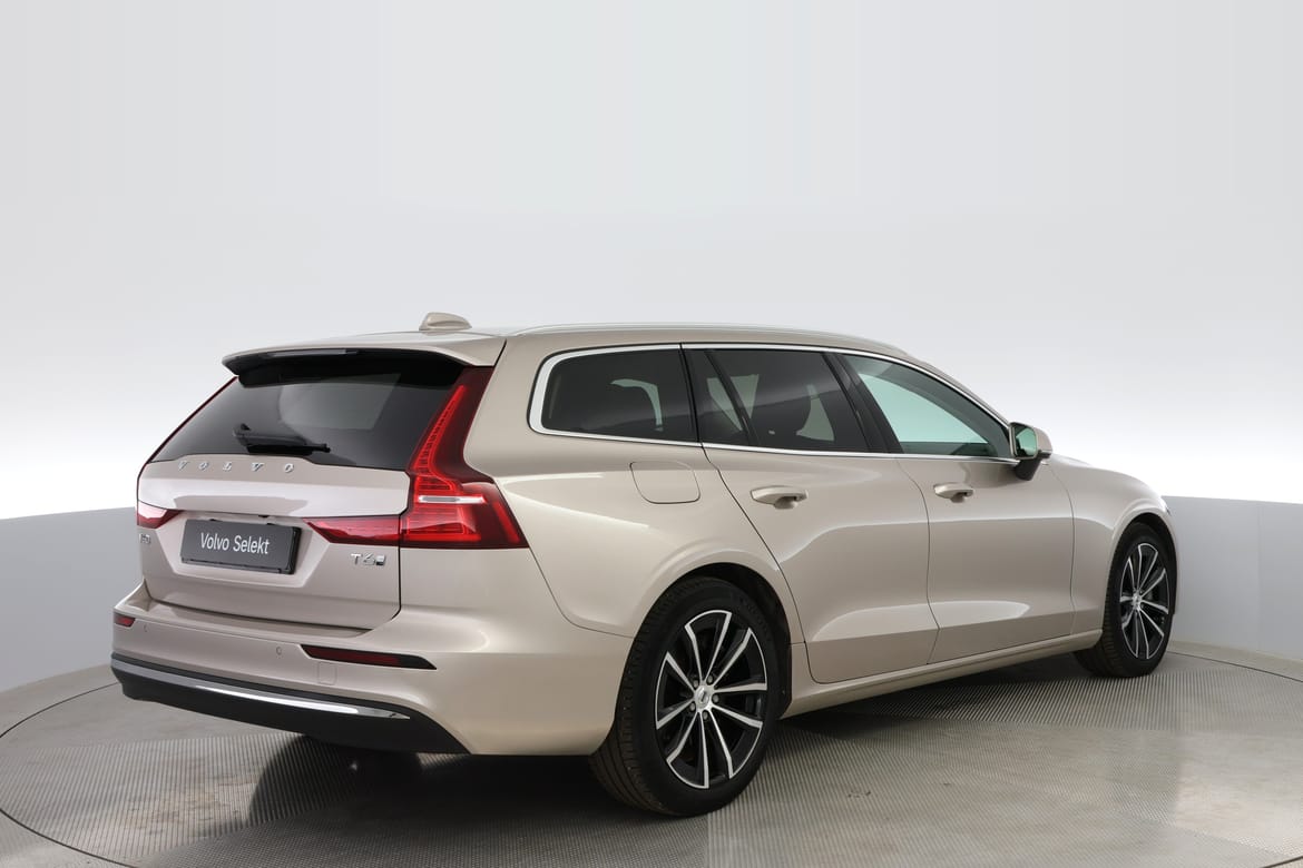 Volvo V60 2025 - miniatyr 4