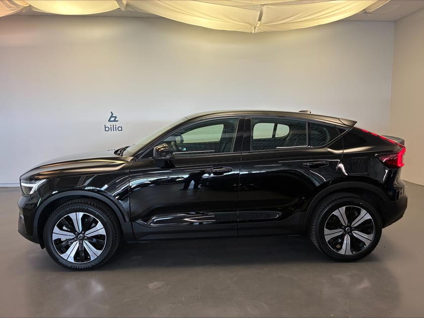 Bild 2 av Volvo C40 Recharge Core/ Navigation/ Bakkamera / 10.000 kr tillbehör/