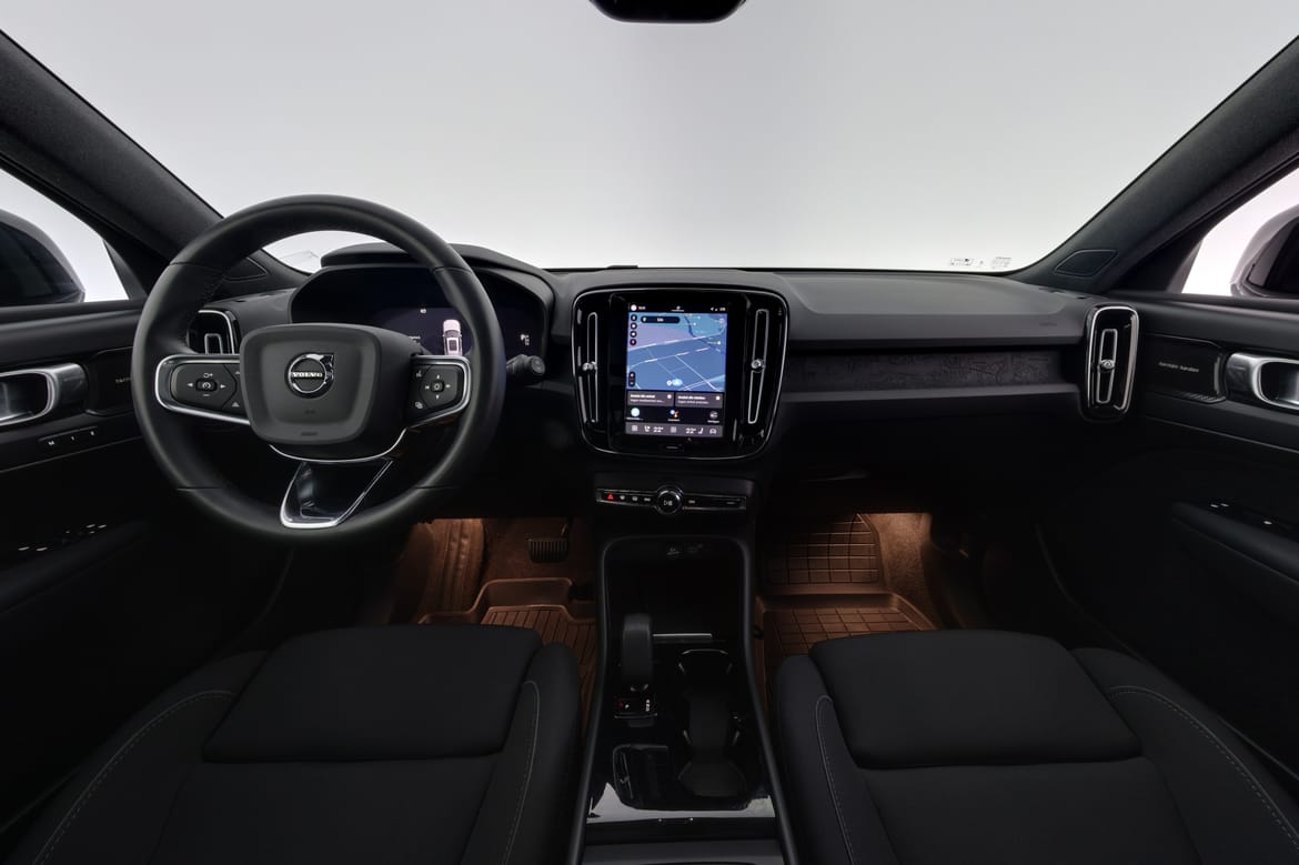 Volvo XC40 2023 - miniatyr 8