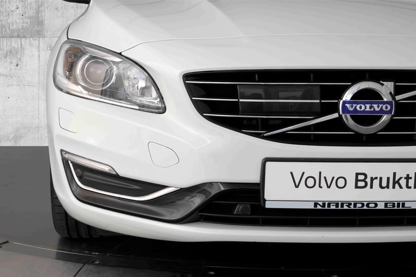Bilde 3 av Volvo V60 D6 - 288 Hk - AWD - ACC - Skinn - Navi - Webasto +++
