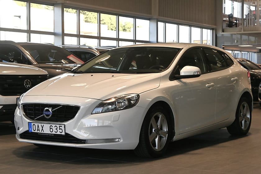 Bild 1 av Volvo V40 D2 115hk Kinetic Värmare Ny Kamrem