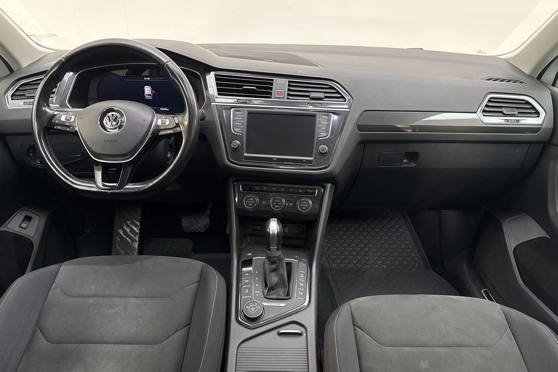 Volkswagen Tiguan 2.0 TSI BMT 4Motion 2017, bild 7/10