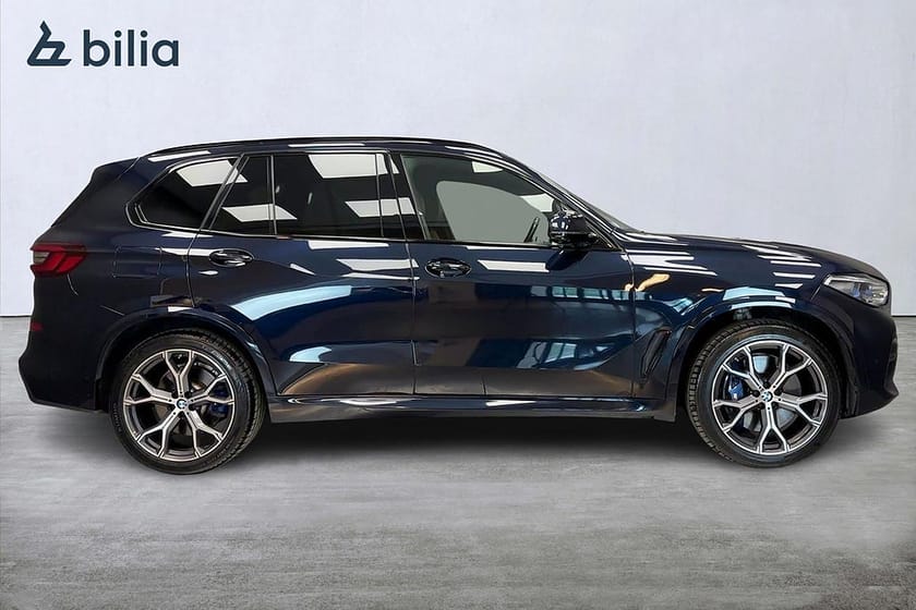 Bild 3 av BMW X5 xDrive45e iPerformance xDrive45e/M-Sport/HuD/360°/Pano/massage/Night.V/Drag