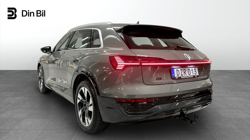Bild 3 av Audi Q8 50 e-tron quattro 340HK Proline
