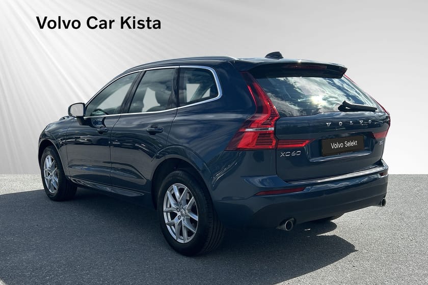Bild 4 av Volvo XC60 B5 AWD Bensin Momentum Advanced SE