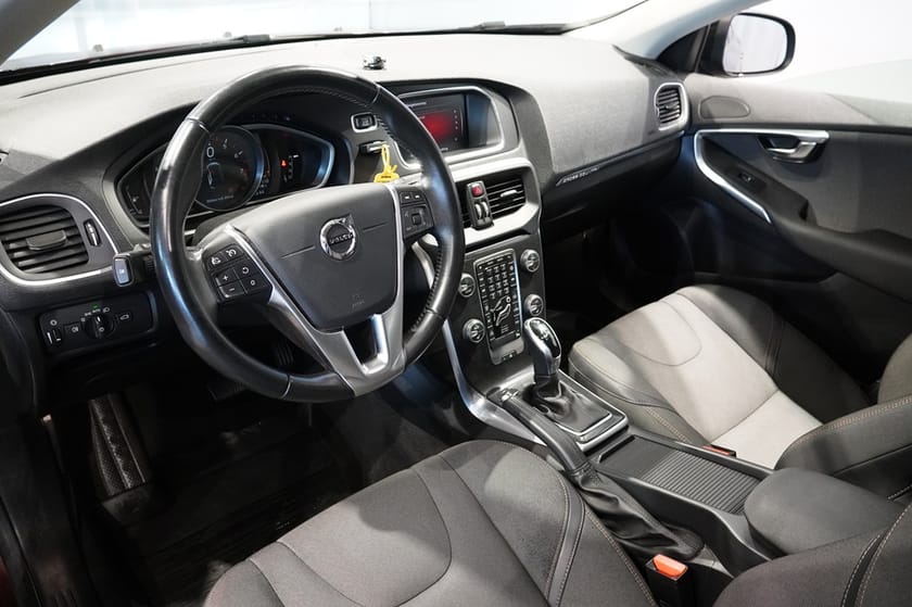 Bild 5 av Volvo V40 Cross Country - T4 - Navi, Kamera MM!