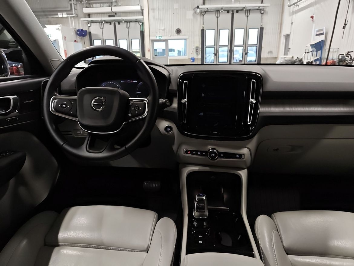 Volvo XC40 2020 - miniatyr 10