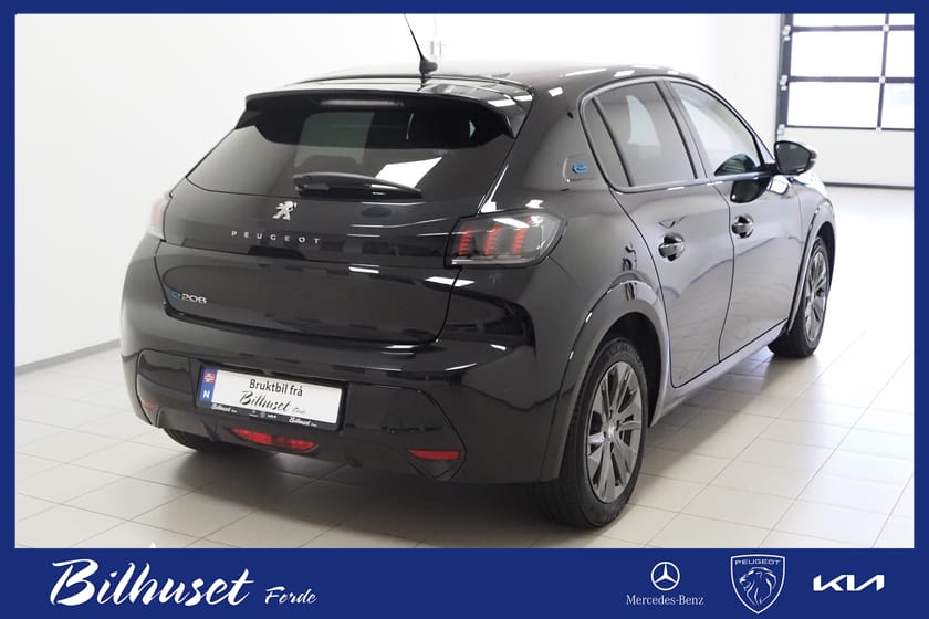Bilde 3 av Peugeot e-208 Allure / Ryggekamera / Cruise