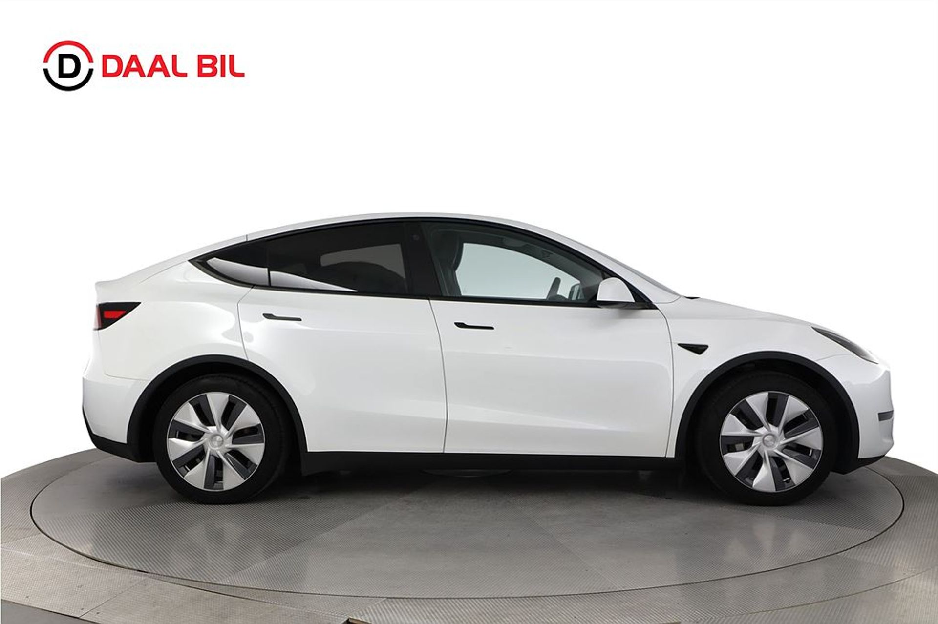 Tesla Model Y 2023, bild 5/10
