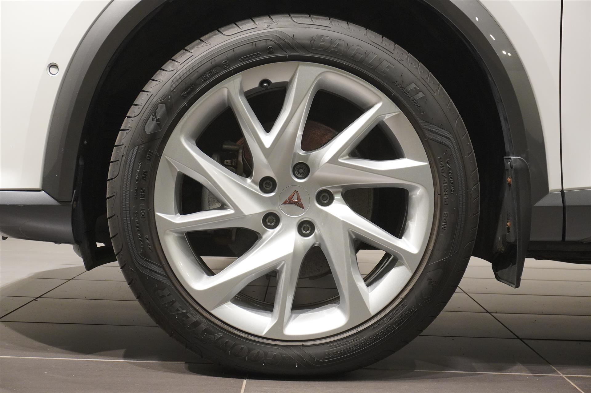 Cupra Formentor 1.4 E-Hybrid DSG 2023, photo 7/10