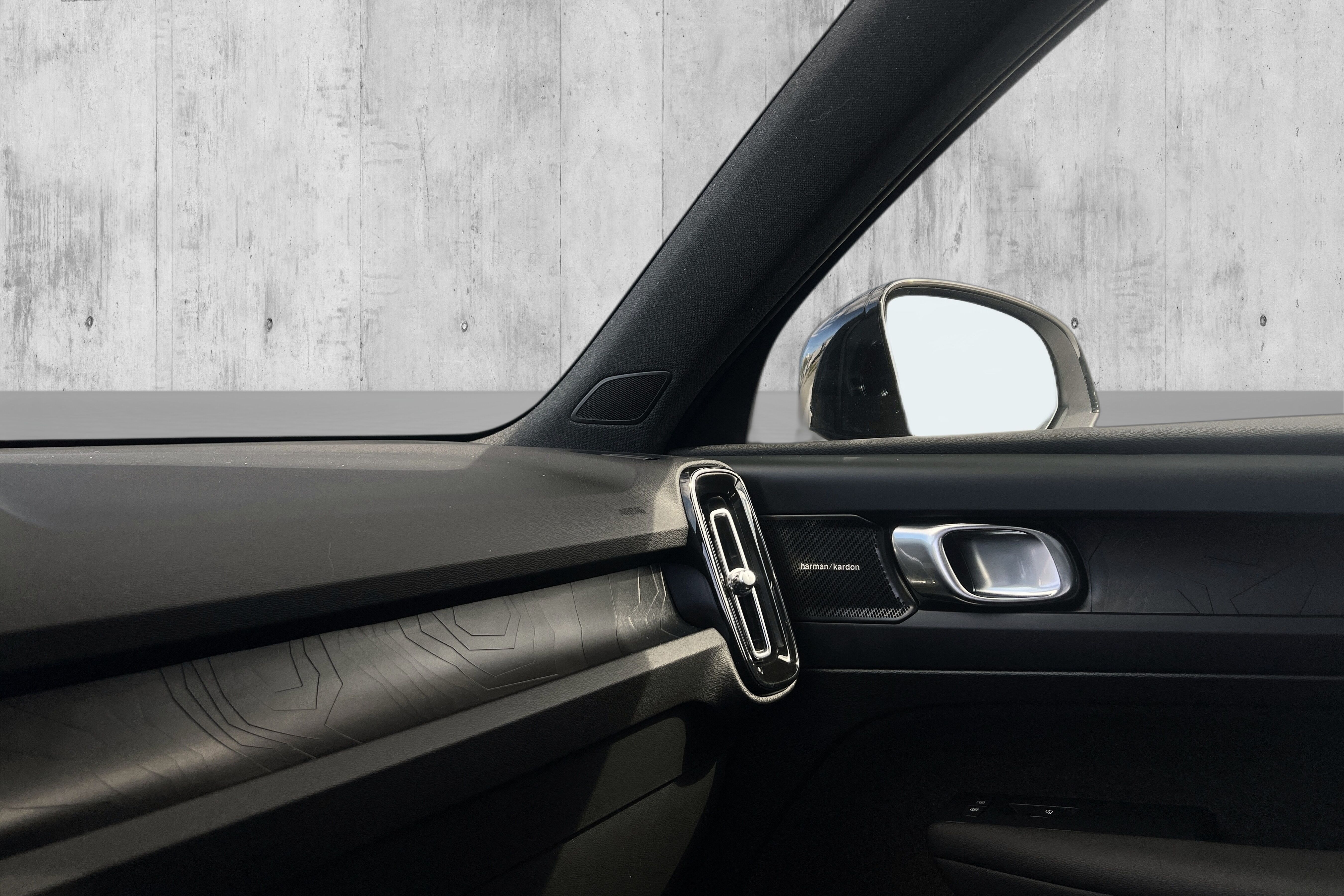 Volvo XC40 Recharge Twin bilde 16