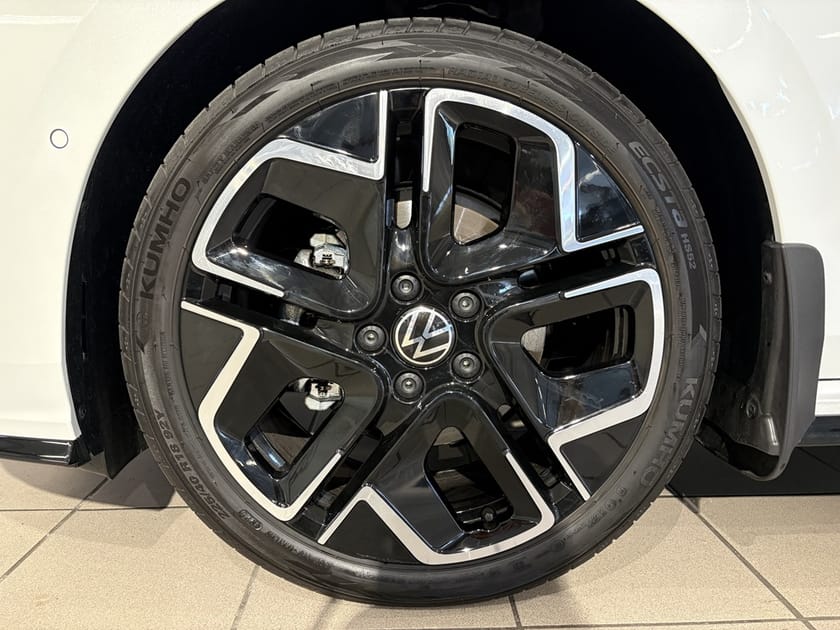 Bild 5 av Volkswagen Golf R-LINE 1.5 ETSI 110 KW / (