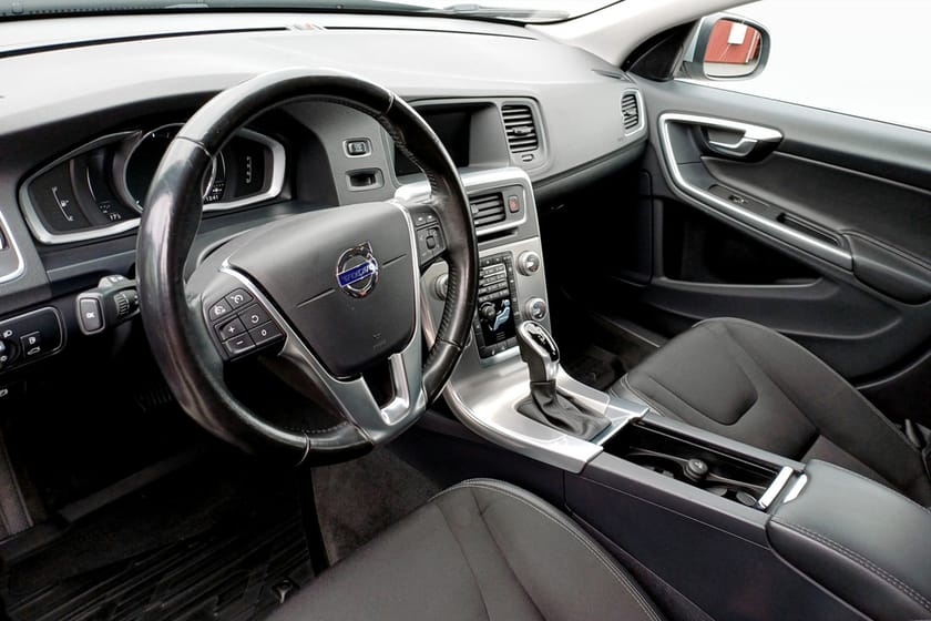 Bild 5 av Volvo V60 D3 Classic Momentum, Drag, Rattvärme, Programbar bränslevärmare,