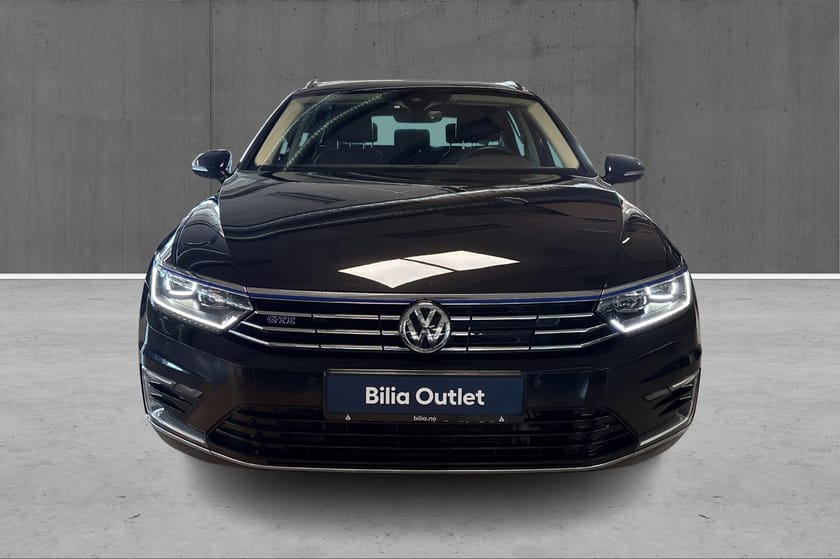 Bilde 2 av Volkswagen Passat Variant GTE 218HK Skinn, H.feste, ACC, Webasto